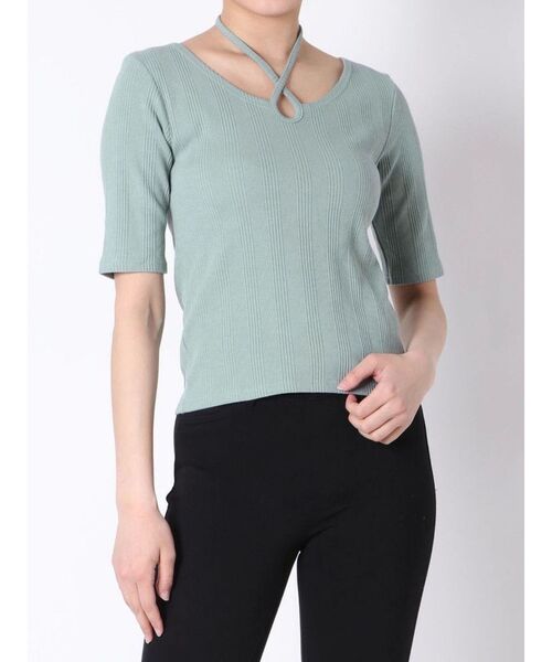 EMODA(エモダ)の「2WAYカッティングトップ(Tシャツ/カットソー・レディース・ホワイト/ブラック/ミント/ブラウン・FREE)」の4枚目の写真