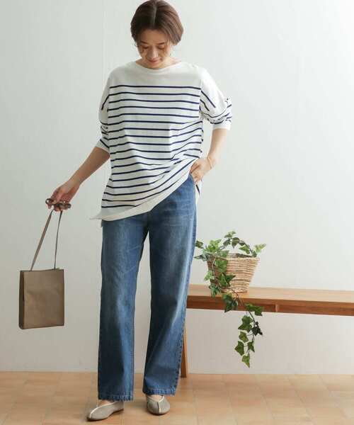 URBAN RESEARCH DOORS（アーバンリサーチドアーズ）の「パネルボーダーボートネックカットソー（Tシャツ/カットソー・レディース・ブラック/ベージュ/ロイヤルブルー・ONE）」の18枚目の写真