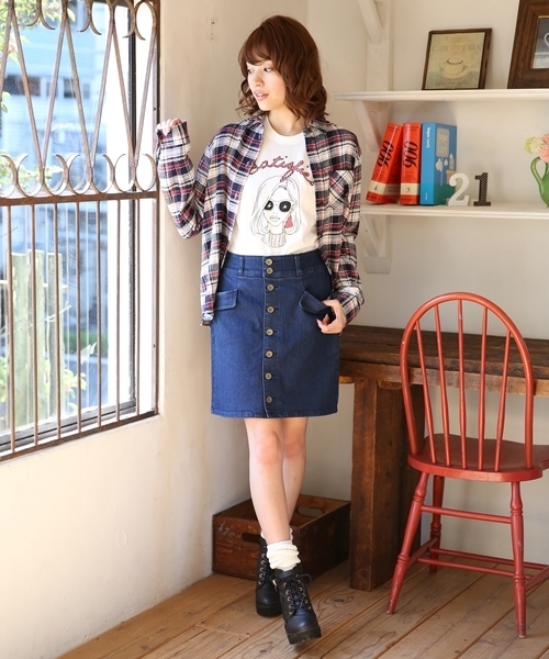 Heather（ヘザー）の「フラップポケットデニムスカート  554820（デニムスカート・レディース・ブルー/ワンウォッシュ・SMALL/MEDIUM）」の12枚目の写真