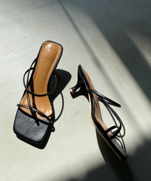 Aunt Marie's（アントマリーズ）の「細ストラップミュール / AUNT MARIE'S（サンダル・レディース・ブラック・LARGE/MEDIUM/SMALL）」の13枚目の写真