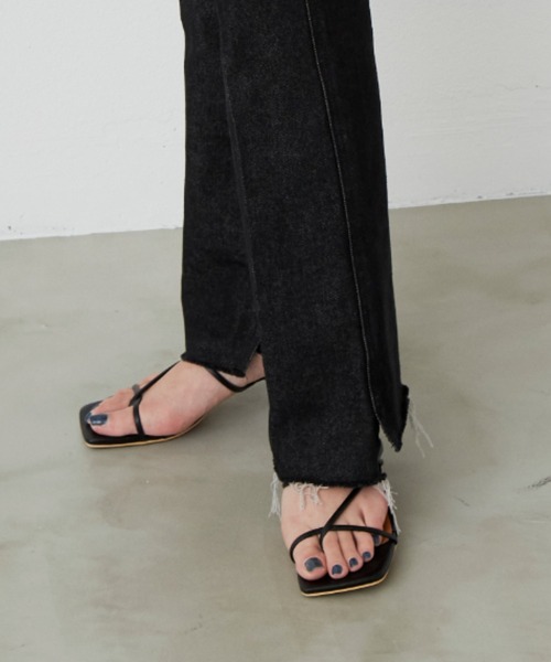 Aunt Marie's（アントマリーズ）の「細ストラップミュール / AUNT MARIE'S（サンダル・レディース・ブラック・LARGE/MEDIUM/SMALL）」の15枚目の写真