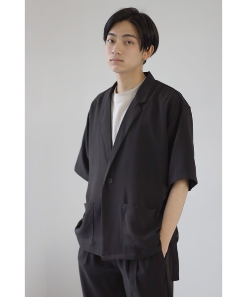 CREARE -LINO-(クレアーレリノ)の「ポリストレッチ テーラーシャツジャケット<セットアップ可>(テーラードジャケット・メンズ・カーキ/グレイッシュベージュ/サックスブルー/ブラック/ベージュ系その他・M/L)」の2枚目の写真