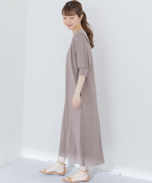 URBAN RESEARCH Sonny Label（アーバンリサーチサニーレーベル）の「ギャザースリーブカットワンピース（ワンピース・レディース・モカ/グレー系その他/ブラック・FREE）」の13枚目の写真