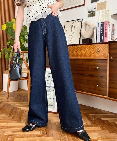 moment+(モーメントプラス)の「【累計販売枚数2万枚突破!】デニム&ツイルハイウェストストレートパンツ(デニムパンツ・レディース・ブラック/ブラウン/オフホワイト/カーキ/サックスブルー/インディゴブルー/ブルー/アイボリー/グレイッシュベージュ/ブラック系その他・S/M/L)」の13枚目の写真