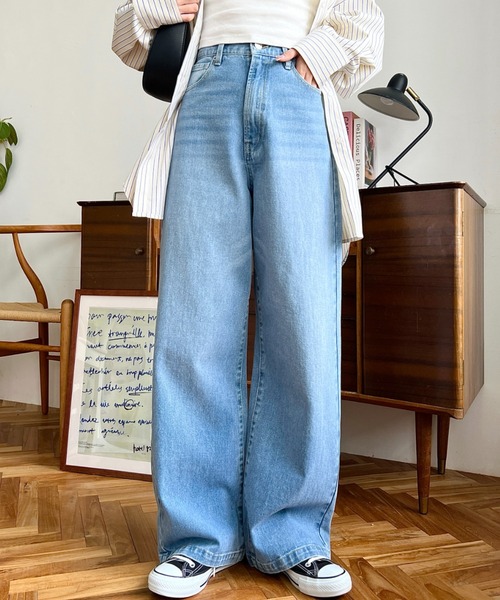 moment+(モーメントプラス)の「【累計販売枚数2万枚突破!】デニム&ツイルハイウェストストレートパンツ(デニムパンツ・レディース・ブラック/ブラウン/オフホワイト/カーキ/サックスブルー/インディゴブルー/ブルー/アイボリー/グレイッシュベージュ/ブラック系その他・S/M/L)」の21枚目の写真