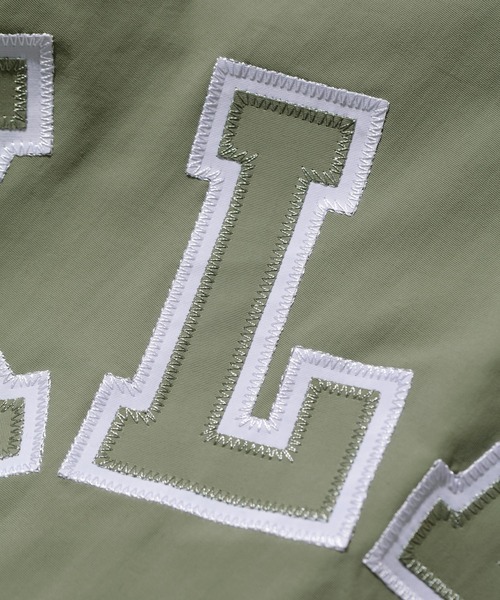 XLARGE(エクストララージ)の「NYLON PUFFER JACKET(ナイロンジャケット・メンズ・ブルー/ブラウン/ブラック/カーキ・S/L/XL/M)」の9枚目の写真