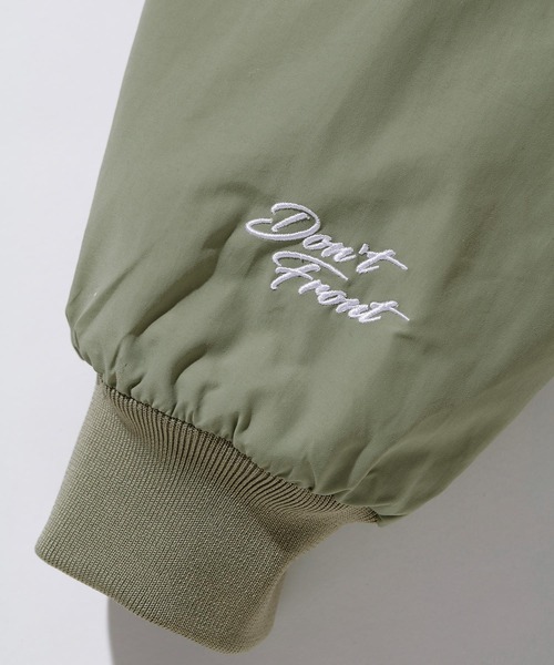 XLARGE(エクストララージ)の「NYLON PUFFER JACKET(ナイロンジャケット・メンズ・ブルー/ブラウン/ブラック/カーキ・S/L/XL/M)」の14枚目の写真