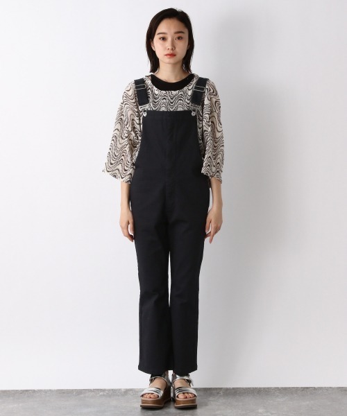 JEANASIS（ジーナシス）の「フレアデニムオーバーオール/950421（サロペット/オーバーオール・レディース・ホワイト/ブラック・SMALL/MEDIUM）」の5枚目の写真