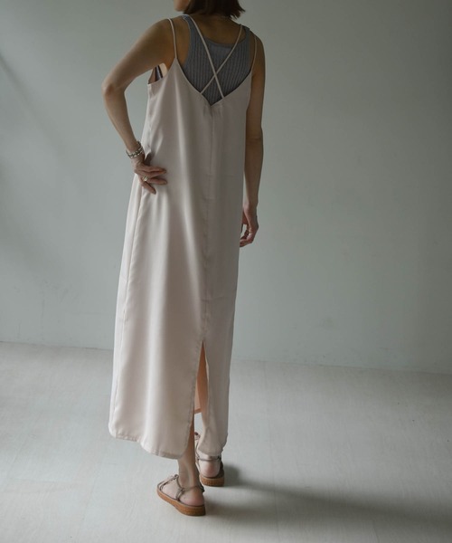 muure（ミュール）の「シンプルキャミワンピース（ワンピース・レディース・ブラック/ベージュ/グリーン・FREE）」の7枚目の写真