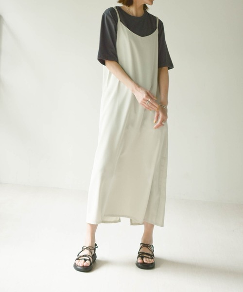 muure（ミュール）の「シンプルキャミワンピース（ワンピース・レディース・ブラック/ベージュ/グリーン・FREE）」の18枚目の写真