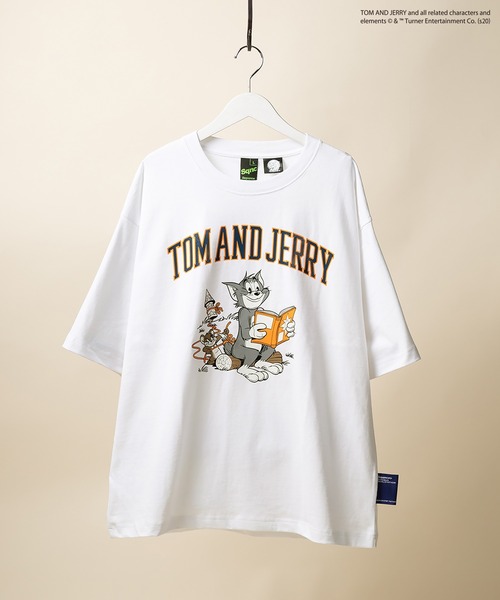 Tom&Jerry(トムアンドジェリー)の「【TOM&JERRY/トムとジェリー】T&Jカレッジロゴ プリントオーバーサイズ半袖Tシャツ(Tシャツ/カットソー・メンズ・ホワイト/チャコールグレー/ライトグレー/サックスブルー・M/L/XL)」の5枚目の写真