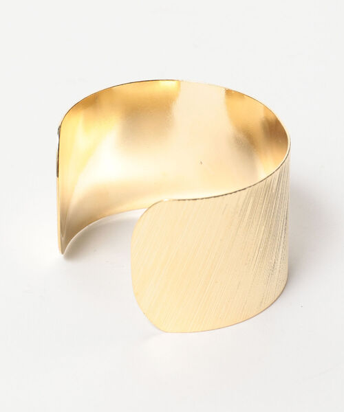 B:MING by BEAMS(ビーミングバイビームス)の「B:MING by BEAMS / ワイド メタル バングル(バングル/リストバンド・レディース・シルバー/ゴールド・ONE SIZE)」の5枚目の写真