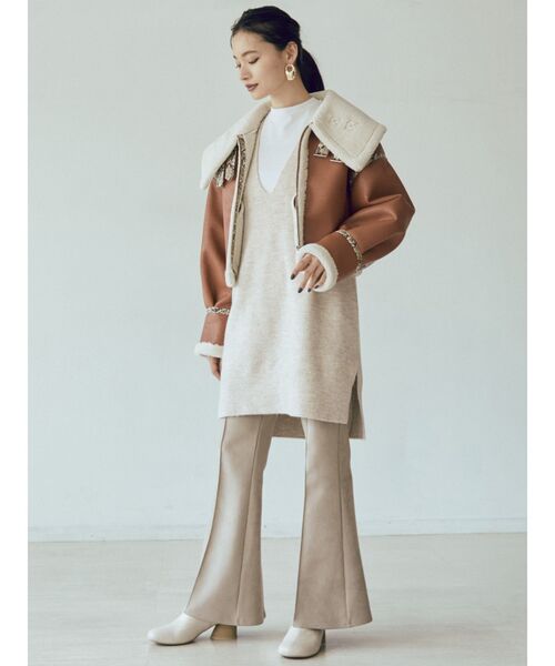 MURUA(ムルーア)の「バックスリットスウェードパンツ(スラックス・レディース・ブラック/グレー/アイボリー/その他1・FREE)」の5枚目の写真