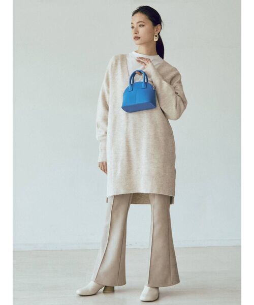 MURUA(ムルーア)の「バックスリットスウェードパンツ(スラックス・レディース・ブラック/グレー/アイボリー/その他1・FREE)」の8枚目の写真