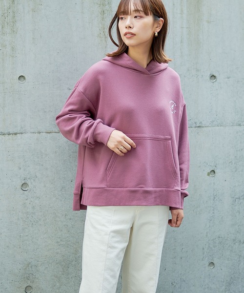 KANGOL EXTRA COMFORT(カンゴールエクストラコンフォート)の「【KANGOL EXTRA COMFORT(カンゴール エクストラ コンフォート)】《WEB限定》ロゴ刺繍 サイドスリット ビックシルエット パーカー(パーカー・レディース・グレー/ブラック/オフホワイト/ブルーグレー/パープル/アイボリー・M/L/LL)」の20枚目の写真