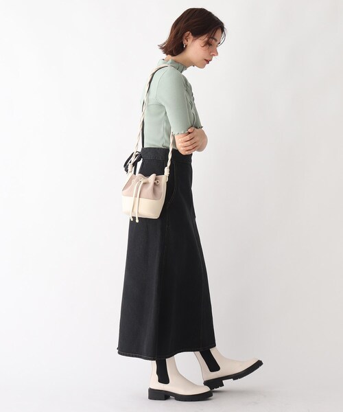 AG by aquagirl（エージーバイアクアガール）の「◆コーデュロイミニ巾着ショルダー（ショルダーバッグ・レディース・オフホワイト/カーキ/キャメル・00）」の12枚目の写真