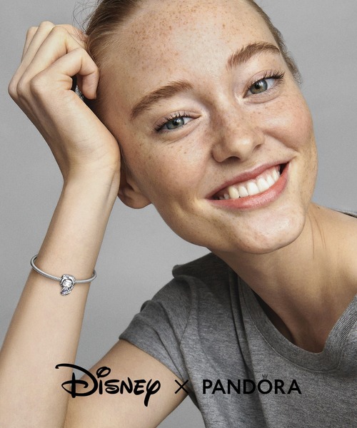 新品PANDORA パンドラ チャーム ラプンツェル+ アナ雪 ドレス PANDORA（パンドラ）の「ディズニー ラプンツェル チャーム