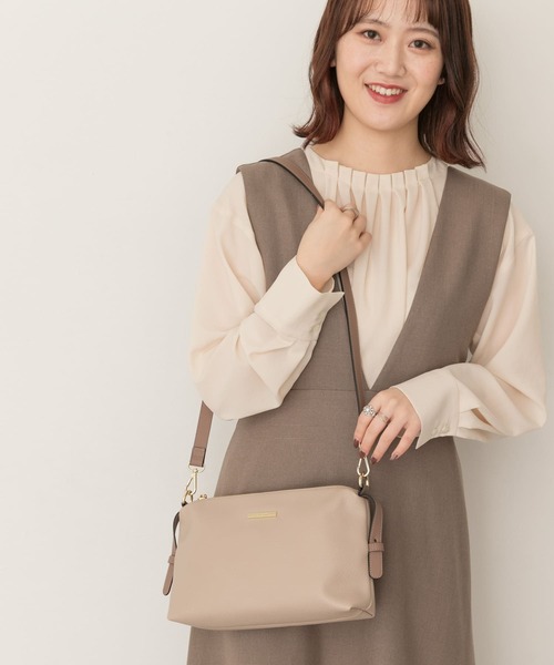 RODE SKO(ロデスコ)の「ワイド4WAYトートバッグ(トートバッグ・レディース・ブラック/グレー系その他/アイボリー/ベージュ/パープル系その他/キャメル/グレー・ONE)」の21枚目の写真