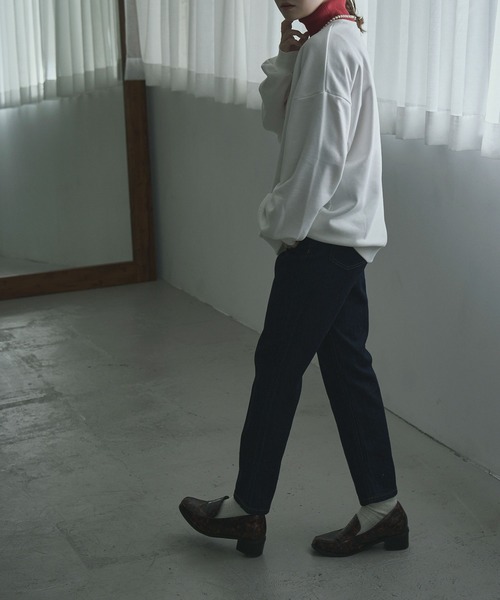 etoll.（エトル）の「裏毛カレッジロゴスウェット mtm（スウェット・レディース・ネイビー/オフホワイト/オートミール・FREE）」の17枚目の写真