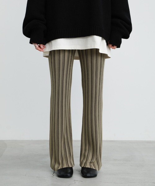 select MOCA(セレクトモカ)の「2021 AW マルチピッチストライプニットパンツ(その他パンツ・レディース・ブラック/ライトベージュ・FREE)」の15枚目の写真