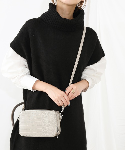 COLONY 2139（コロニートゥーワンスリーナイン）の「リサイクルレザータッチ お財布ショルダーバッグ（ショルダーバッグ・レディース・ブラック/ベージュ/ブラウン/グリーン・FREE）」の3枚目の写真