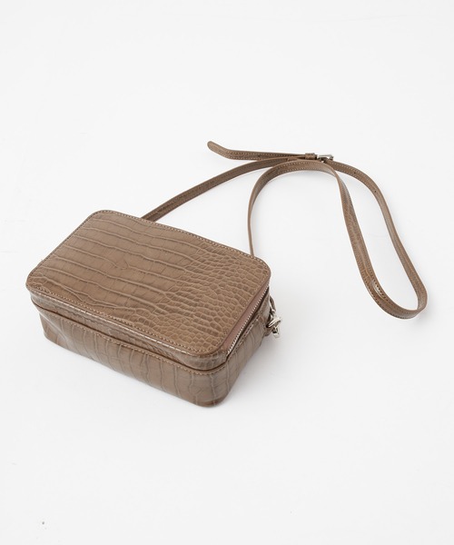 COLONY 2139（コロニートゥーワンスリーナイン）の「リサイクルレザータッチ お財布ショルダーバッグ（ショルダーバッグ・レディース・ブラック/ベージュ/ブラウン/グリーン・FREE）」の11枚目の写真