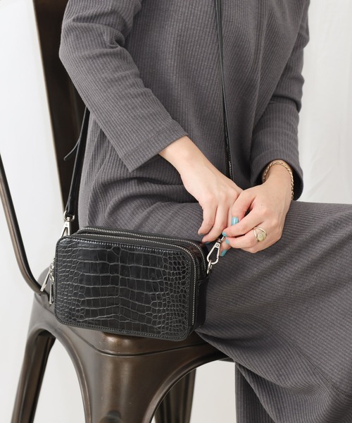 COLONY 2139（コロニートゥーワンスリーナイン）の「リサイクルレザータッチ お財布ショルダーバッグ（ショルダーバッグ・レディース・ブラック/ベージュ/ブラウン/グリーン・FREE）」の20枚目の写真