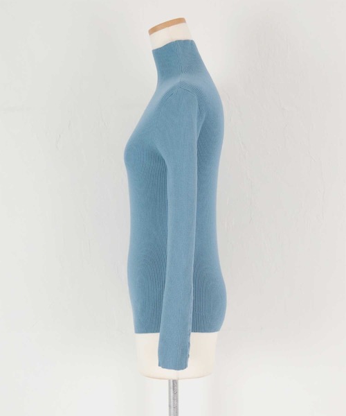 titivate(ティティベイト)の「ハイネックリブトップス(ニット/セーター・レディース・アイボリー/オリーブ/レッド/モカ/ブラック/ライトブルー/杢グレー・M)」の21枚目の写真