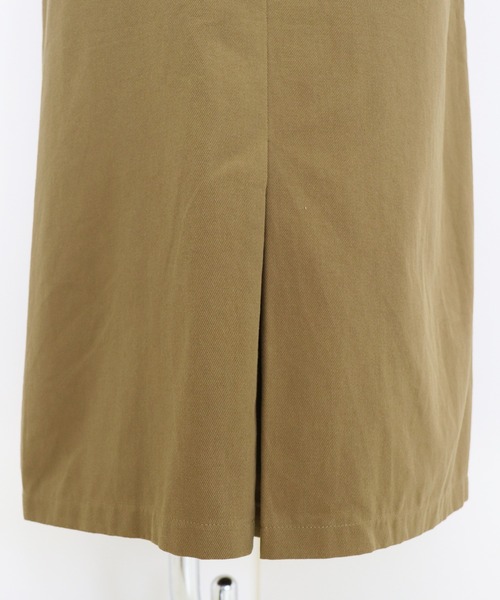 BLUEEAST(ブルーイースト)の「ダブルボタンジャンスカ 2WAYジレワンピース(ジャンパースカート・レディース・チャコールグレー/ブラック/キャメル/ブラウン系/ブラック系/ライトカーキ/ベージュ・MEDIUM)」の21枚目の写真