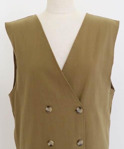 BLUEEAST(ブルーイースト)の「ダブルボタンジャンスカ 2WAYジレワンピース(ジャンパースカート・レディース・チャコールグレー/ブラック/キャメル/ブラウン系/ブラック系/ライトカーキ/ベージュ・MEDIUM)」の18枚目の写真