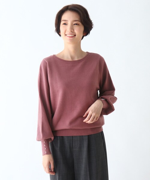 DRESKIP（ドレスキップ）の「◆袖口フェイクパ－ル付きボリュームスリーブニット（ニット/セーター・レディース・ライトグリーン/ブラック系1/サンドベージュ/パープル系・03/02）」の4枚目の写真