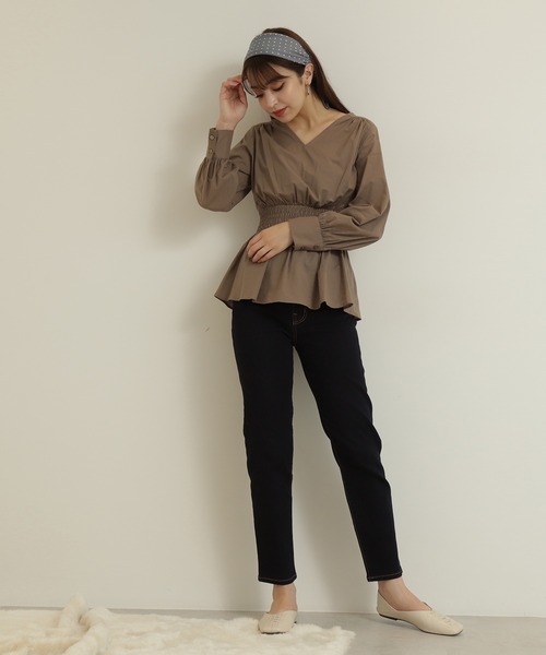 N.（N. Natural Beauty Basic）（エヌエヌナチュラルビューティーベーシック）の「【追加生産】◆コットンシャーリングペプラムブラウス（シャツ/ブラウス・レディース・ブラック/モカ/グリーン・MEDIUM）」の5枚目の写真