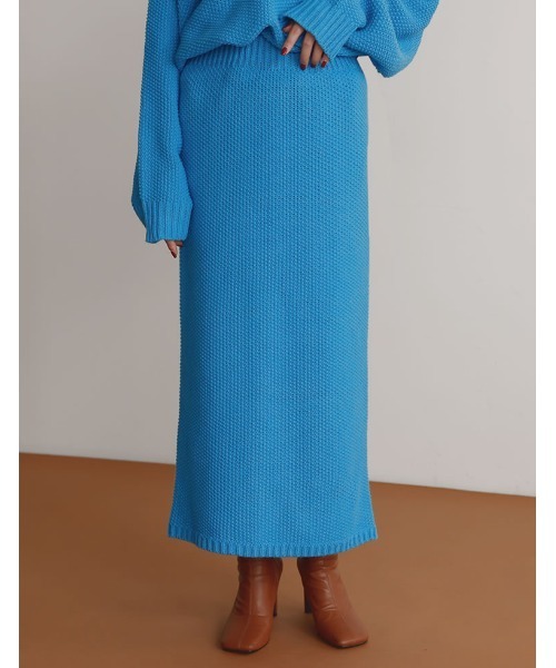 Re:EDIT（リエディ）の「鹿の子編みストレートニットスカート（スカート・レディース・ブラック/ベージュ/グレー/アイボリー/ブルー・MEDIUM/LARGE/SHORT）」の5枚目の写真