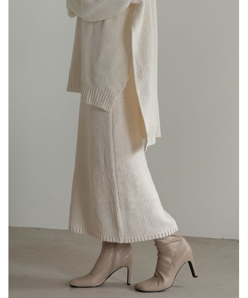 Re:EDIT（リエディ）の「鹿の子編みストレートニットスカート（スカート・レディース・ブラック/ベージュ/グレー/アイボリー/ブルー・MEDIUM/LARGE/SHORT）」の2枚目の写真