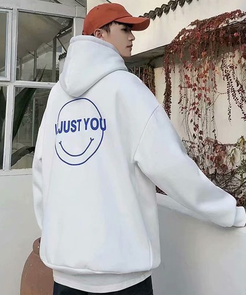 NO NEED（ノーニード）の「オーバーサイズスマイルプリントビッグシルエットパーカー　/裏起毛/バックプリント/（パーカー・メンズ・ミント/グレー/ブラック/ホワイト・フリー）」の2枚目の写真