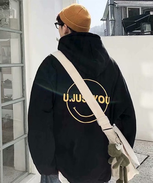 NO NEED（ノーニード）の「オーバーサイズスマイルプリントビッグシルエットパーカー　/裏起毛/バックプリント/（パーカー・メンズ・ミント/グレー/ブラック/ホワイト・フリー）」の3枚目の写真