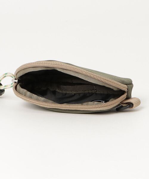 CHUMS（チャムス）の「CHUMS/チャムス リサイクルコインケース Recycle Coin Case CH60-3144（コインケース・メンズ・ベージュ/グレー/カーキ/ブラック×ブラック/ブラック/ブラック系その他/ブラウン/パープル/ネイビー/レッド/ブラック×グレー・FREE）」の12枚目の写真