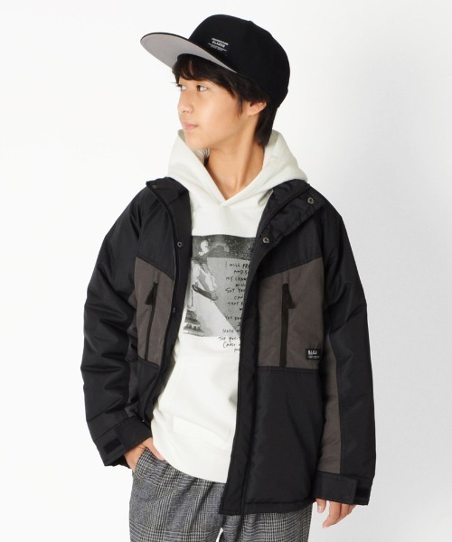 GLAZOS（グラソス）の「ポリエステルリップ ・中綿ジャケット（ブルゾン・キッズ・ブラック/レッド/マルチ・130cm/140cm/150cm/160cm/170cm）」の2枚目の写真