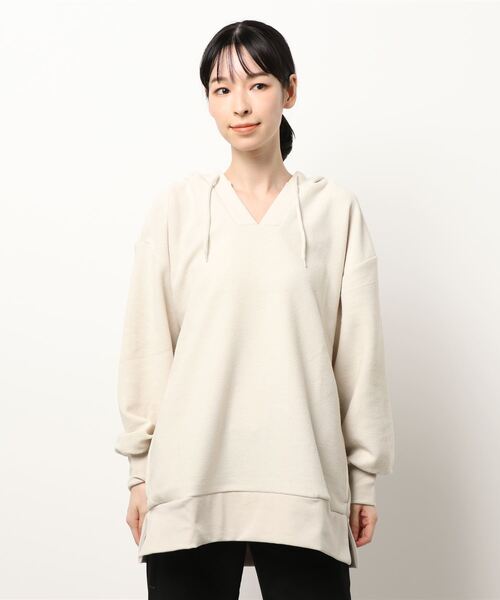 Lugnoncure（ルノンキュール）の「変形裏毛スキッパーパーカー（パーカー・レディース・オフホワイト/グリーン/モカ・ﾌﾘ-）」の6枚目の写真