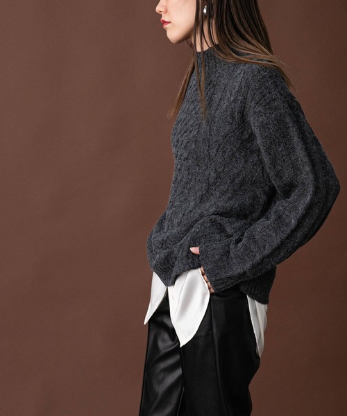 bohmal（ボマール）の「アラン柄モックネックニット（ニット/セーター・レディース・チャコールグレー/オフホワイト/サンドベージュ/オリーブ・FREE）」の18枚目の写真