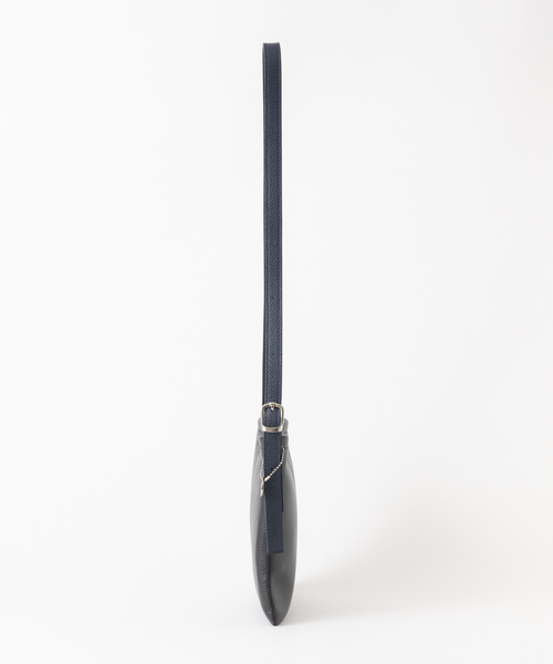 LAURA DI MAGGIO（ローラディマッジオ）の「【LAURA DI MAGGIO / ラウラ ディ マッジオ】ABAHOUSE別注 ミニ ショルダー 縦型サコッシュ バッグ（ショルダーバッグ・メンズ・ブラック/グレイッシュベージュ・フリー）」の5枚目の写真