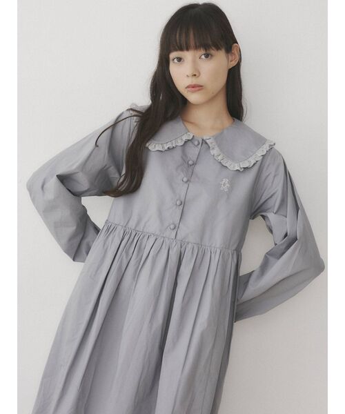 merry jenny（メリージェニー）の「bear刺繍フリルカラーワンピース（ワンピース・レディース・オフホワイト/ピンク/ブルー/ブラック・FREE）」の6枚目の写真