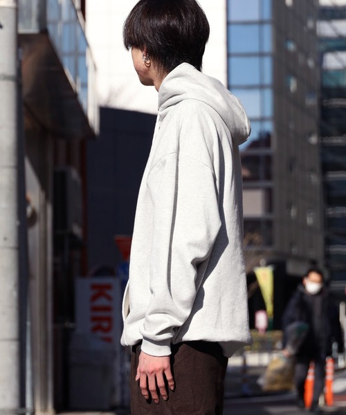 VANS（バンズ）の「VANS/バンズ M VANS LOGO BIG H SWT カレッジロゴ