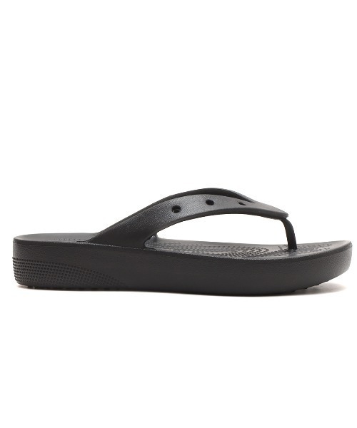 crocs(クロックス)の「Crocs Classic Platform Flip W / クロックス クラシック プラットフォーム フリップ ウィメン(サンダル・レディース・ブラック・6/9/8/7)」の7枚目の写真