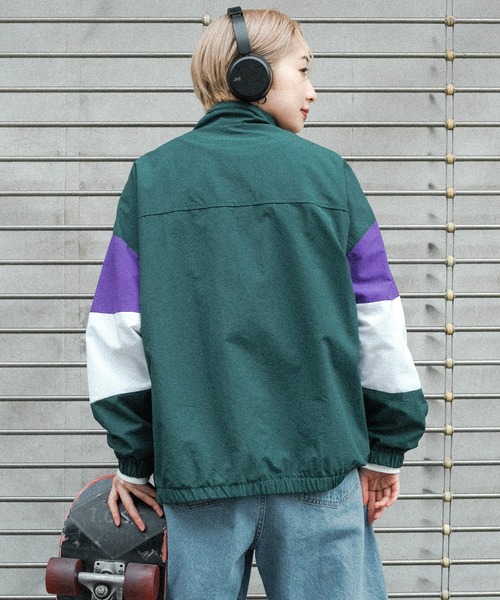 kutir（クティール）の「【セットアップ可】切り替え配色アノラックパーカー（パーカー・レディース・ネイビー/レッド/グリーン・FREE）」の8枚目の写真