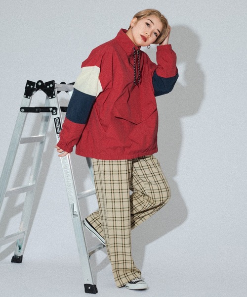 kutir（クティール）の「【セットアップ可】切り替え配色アノラックパーカー（パーカー・レディース・ネイビー/レッド/グリーン・FREE）」の20枚目の写真