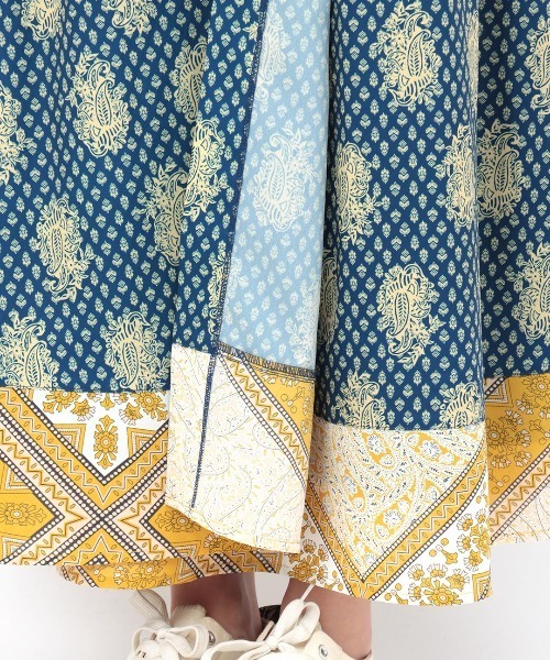 チチカカ（チチカカ）の「ブロックシフトフェイクラップスカート（スカート・レディース・ベージュ/ネイビー/オフホワイト・FREE）」の11枚目の写真