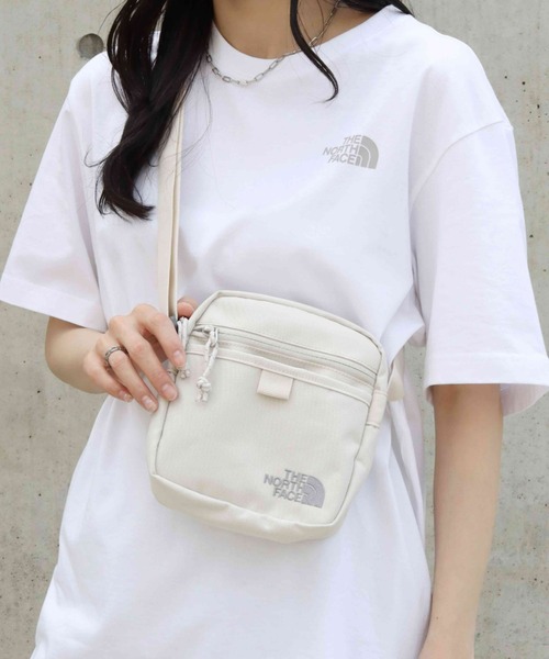 THE NORTH FACE（ザノースフェイス）の「THE NORTH FACE(ザ・ノースフェイス)/SQUARE CROSS BAG スクエアクロスバッグ ショルダーバッグ（ショルダーバッグ・レディース・ブラック/アイボリー/ネイビー・FREE）」の6枚目の写真