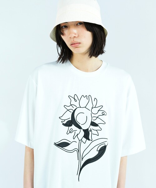 tk.TAKEO KIKUCHI(ティーケータケオキクチ)の「◆Line Plant Tシャツ(Tシャツ/カットソー・メンズ・ホワイト/ブラック/グレー・01/02/03)」の2枚目の写真