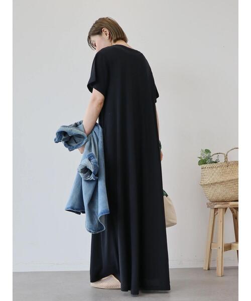 AMERICAN HOLIC（アメリカンホリック）の「サラッとマキシAラインカットワンピース（ワンピース・レディース・ブラウン/ブラック/チャコールグレー/グリーン/ライトグリーン/グレイッシュベージュ・M/L）」の18枚目の写真